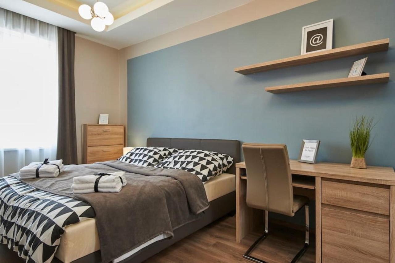 Orangehomes Fantastic 3 Bedrooms Apartment Dohany Street Budapesta Exterior foto